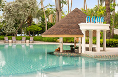 Aqua Eatery & Bar