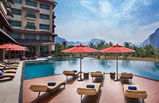 Pool Bar